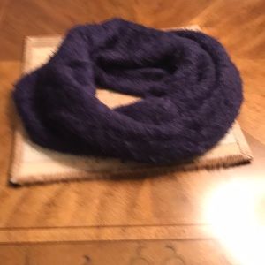 Infinity fur like scarf